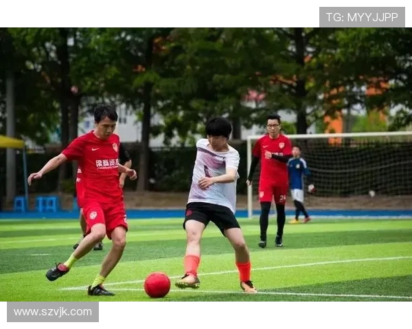 上海足球队选拔赛背后的拼搏故事与奋斗历程揭秘